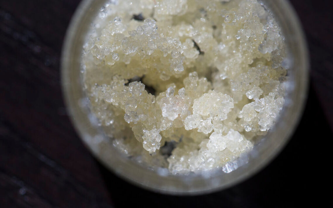 What-Is-THCA-Crystalline-1-1024x640